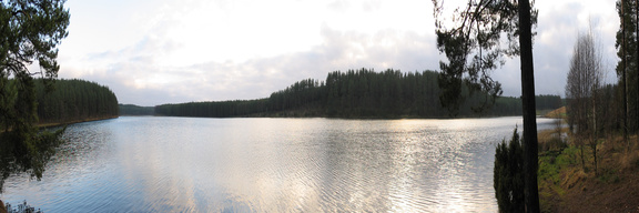 Jezioro przy Kamiennych Kręgach