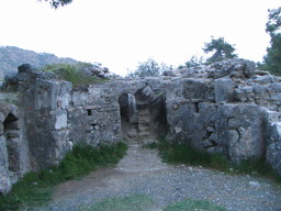 Ruiny w Chimerze