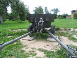 Armata 76mm ZiS-3