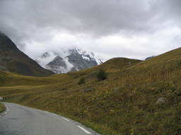 Zjazd z przełęczy Galibier