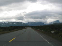 Droga E10 z Bjerkvik do Lavangsvatnet