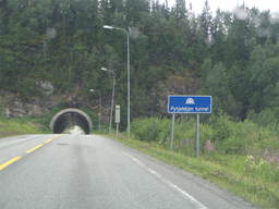 Tunel Pytjehajen na Szlaku Wybrzeża