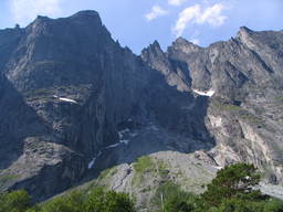 Ściana Trolli (Trollveggen) niedaleko Andalsnes