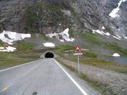 Tunel przy skrzyżowaniu dróg 63 i 15