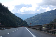 Zjazd z przełęczy Brenner do Włoch