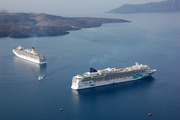 Costa Atlantica i Norwegian Jade