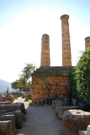 Świątynia Apollina w Delfach