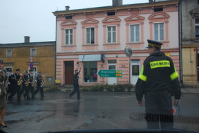 Pochód z okazji 3 maja w Nakle nad Notecią.