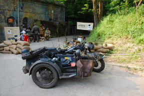 Motocykl w Forcie VIIa.