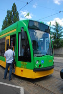 Tramwaj Siemens Combino (#512).