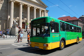 Autobus Jelcz M11 (#1997).