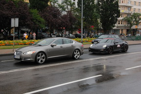 Bentley i Porsche