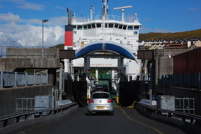 Prom z Mallaig do Armadale na wyspie Skye