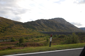 Zapora na jeziorze Loch Cluanie