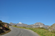 Droga D902 z Val dIsere na przełęcz Iseran